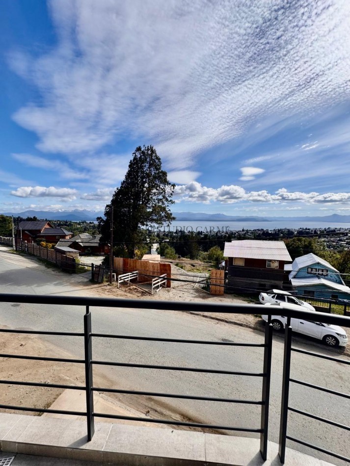A estrenar apto turismo con vista al lago en Barrio Jardin Botanico Bariloche ideal inversion