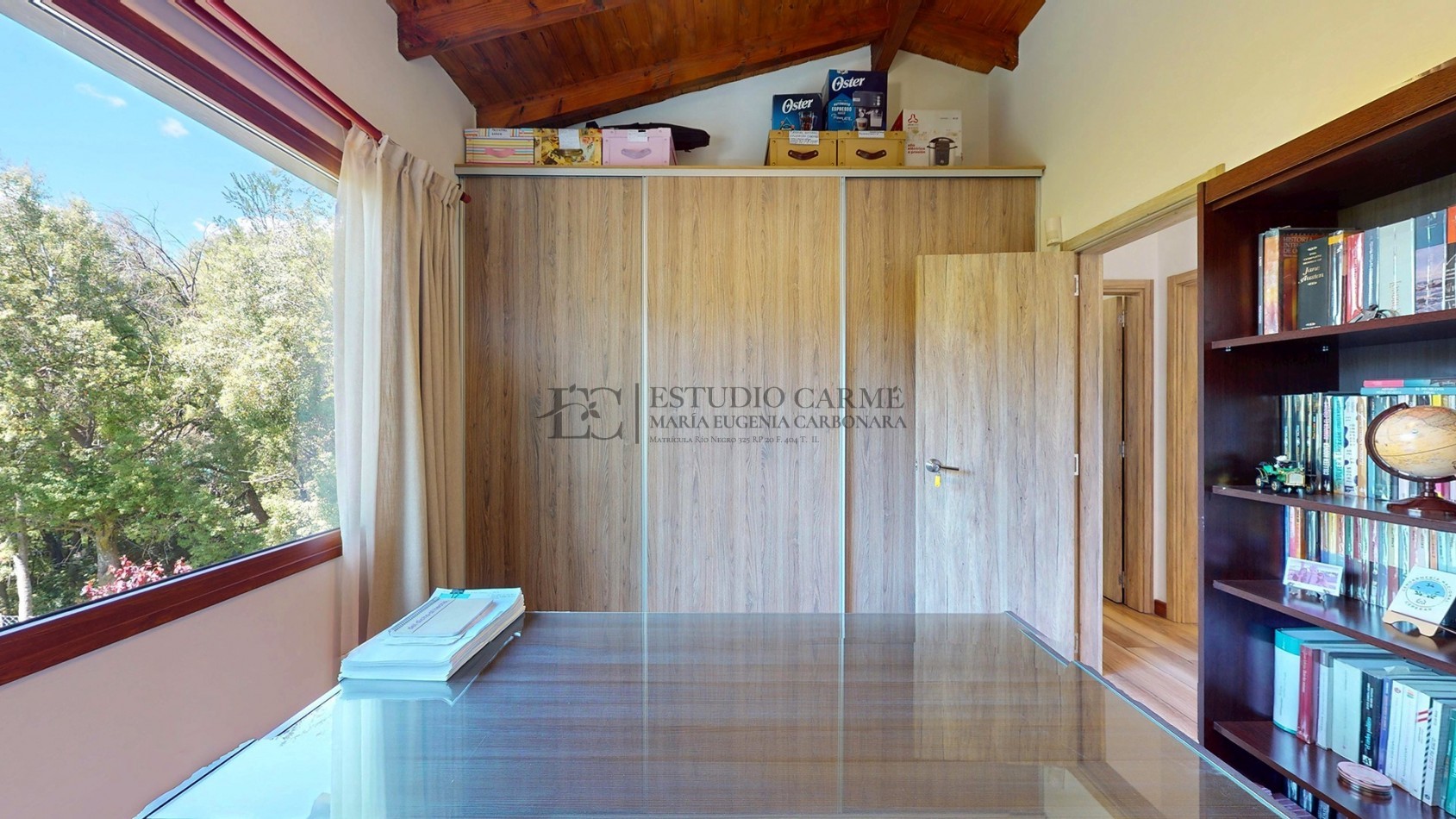 Casa en barrio privado Barrancas de Melipal en venta a 4,5 km del centro de Bariloche con seguridad y pileta