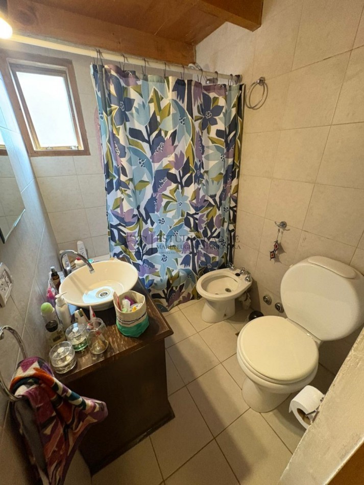 Casa con departamento en Playa Serena, Bariloche en venta