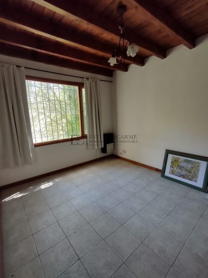 Casa 4 ambientes con vista a 100 m de Pioneros km 6, Bariloche en venta apto credito hipotecario UVA lote propio orientacion norte