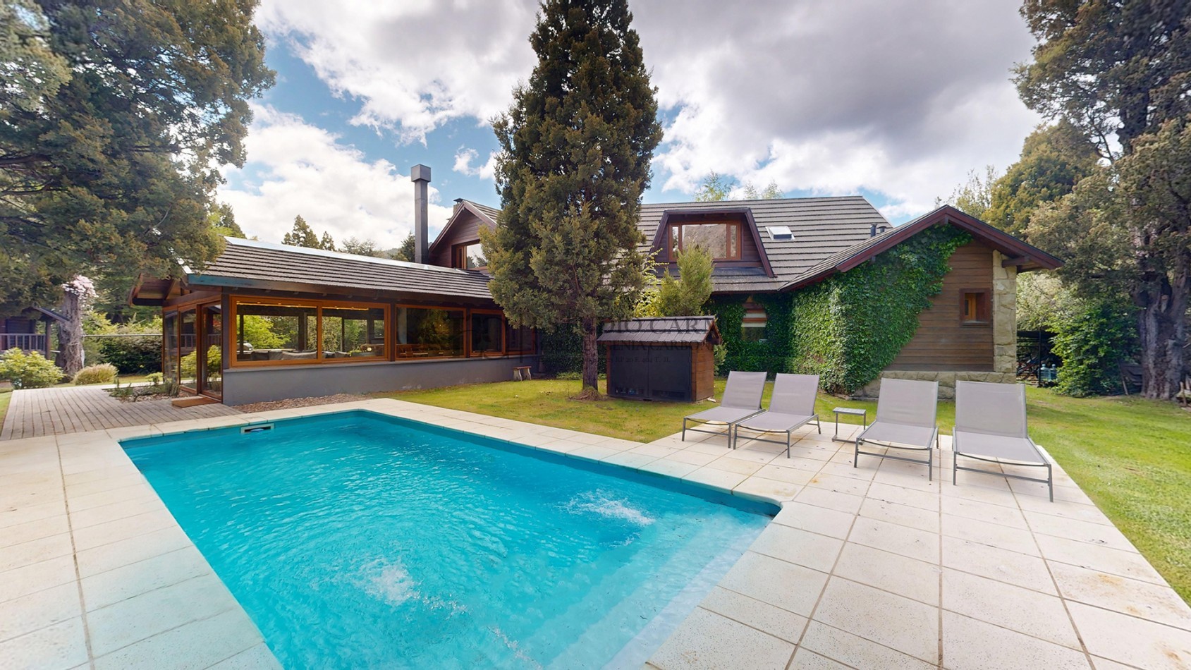 Exclusiva propiedad en Arelauquen Golf & Country Club casa en venta Bariloche