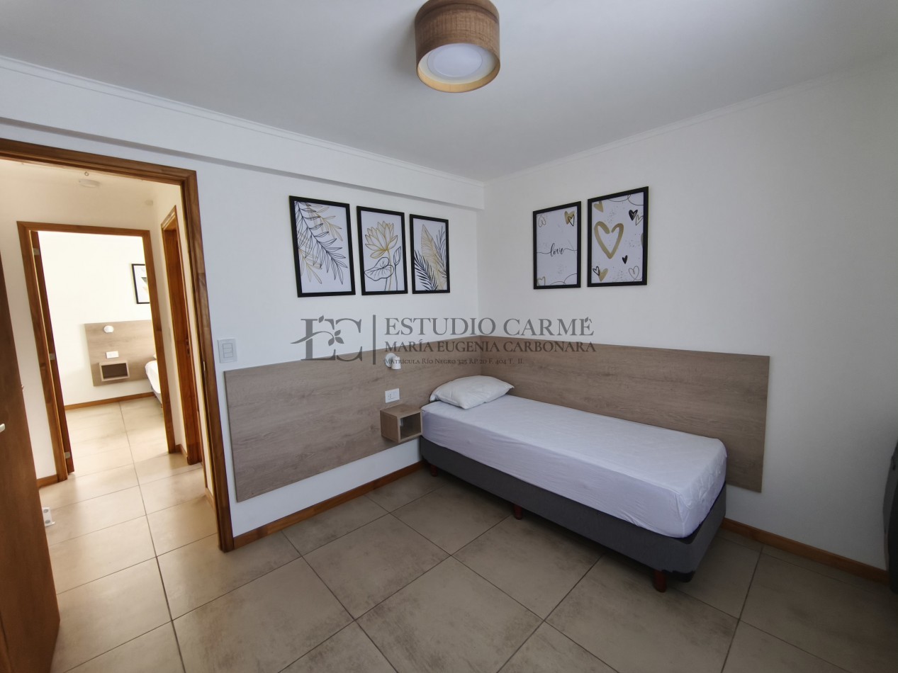 Casa Ph en alquiler permanente impecable en Barrio Las Victorias Bariloche patio propio baño y toilette lavadero espacio guardacoche sin expensas