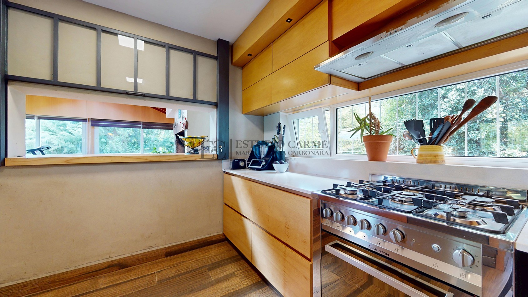 Amplia casa con pileta en La Cascada, Bariloche, en venta