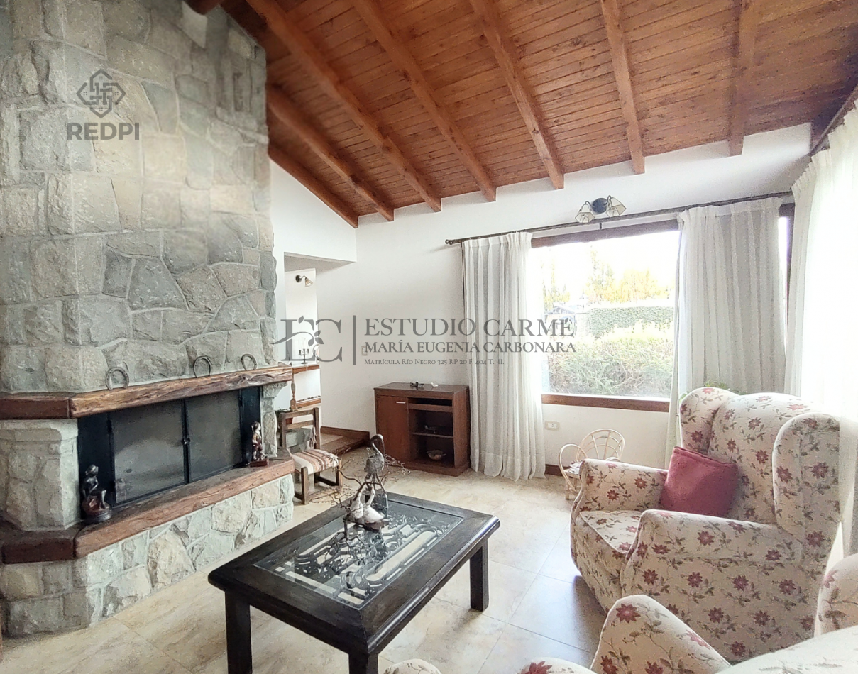 Casa 6 amb + amplio quincho o depto con garage en Dina Huapi a 15 km de Bariloche zona residencial jardin 