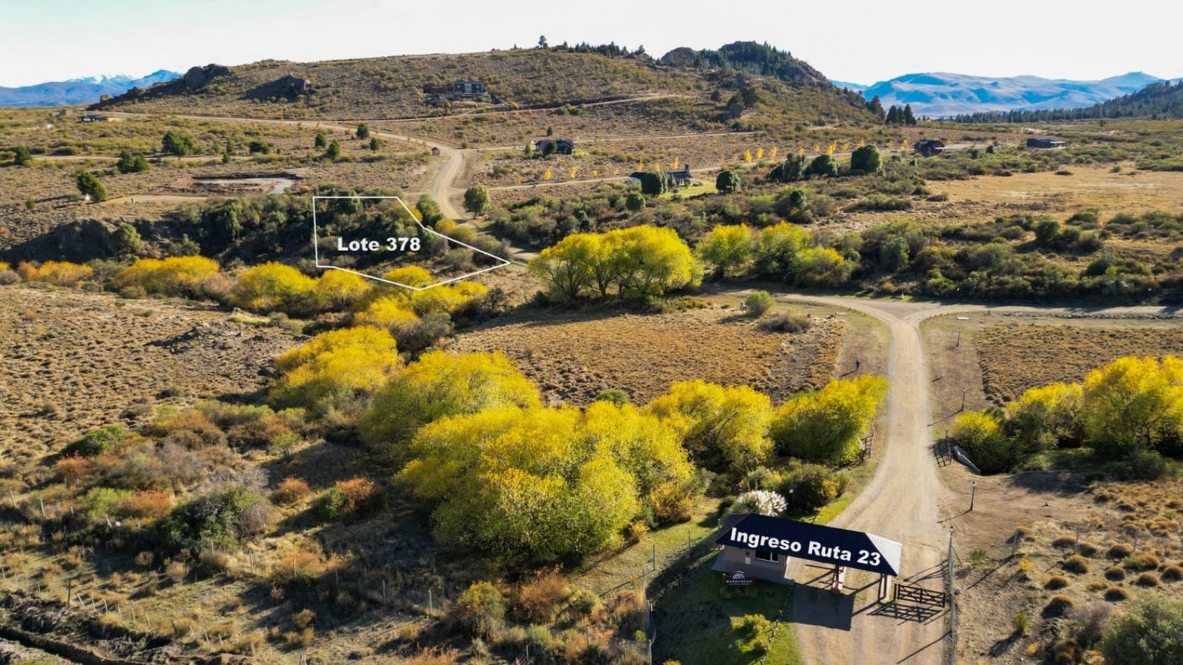 Barrancas de Dina Huapi  barrio privado a 15 km de Bariloche lote 378 vigilancia plano vistas amenities tenis SUM