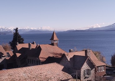  2 amb cochera fija cubierta vista lago centro de Bariloche apto turismo en venta departamento 