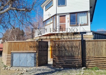 Casa en Ph en Las Victorias vista al lago jardin independiente, a 5' centro de Bariloche