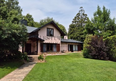 Casa + depto anexo en Barrio La Cascada de Bariloche. Alt. Bustillo Km 6 ideal vivienda y renta turistica venta inversion