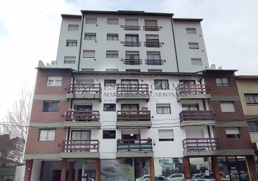 Depto 3 ambientes con baulera en el centro de Bariloche en venta apto credito hipotecario UVA