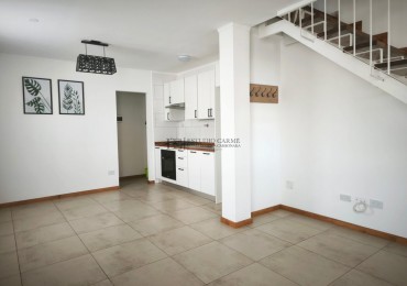  Ph impecable en alquiler permanente en Barrio Las Victorias Bariloche patio propio cochera baño y toilette lavadero 